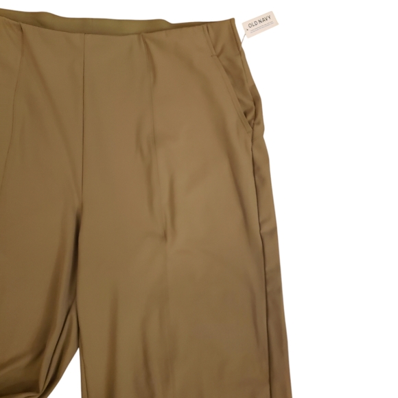 NWT Old Navy power soft wide leg stretch pants - Picture 2 of 3
